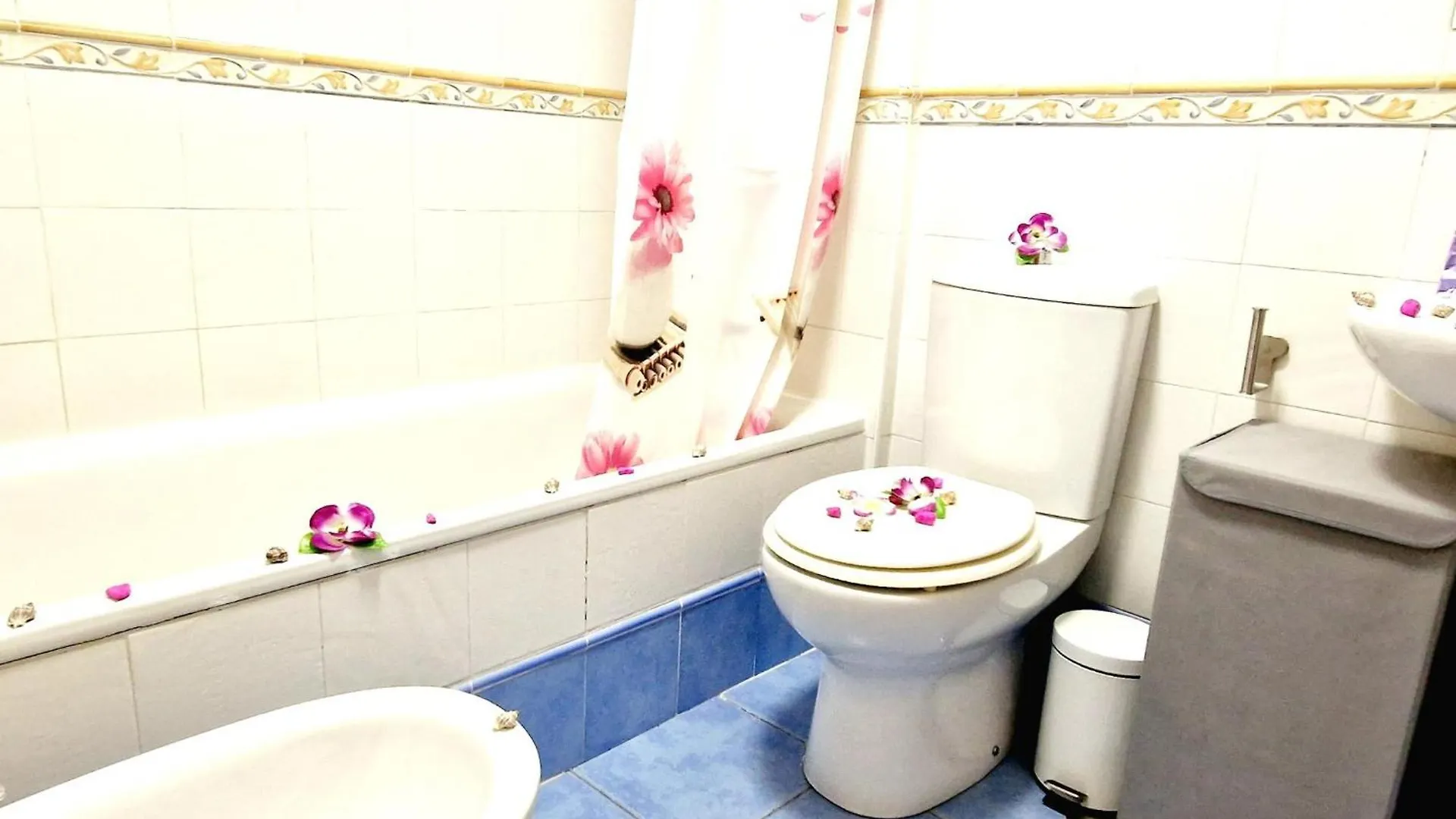 Paraiso 2 Bedroom Terrace Wifi Free Playa Paraiso  Playa Paraiso (Tenerife)